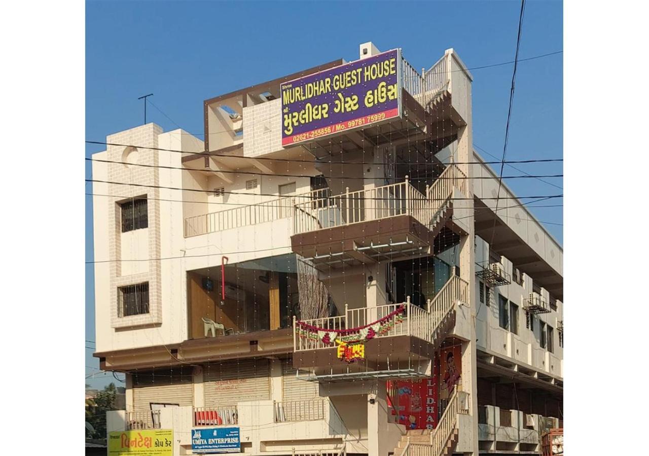 Shree Murlidhar Guest House Surat Exterior photo