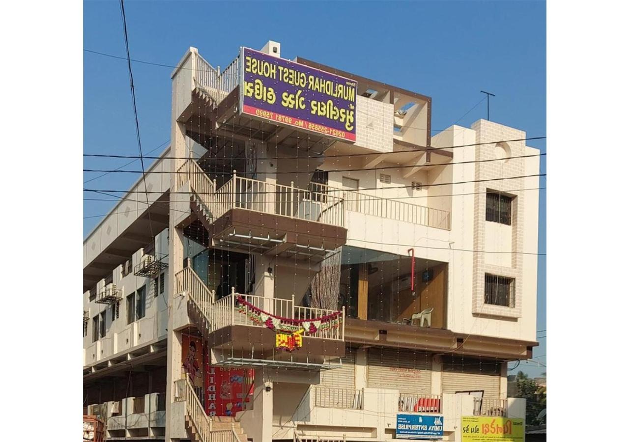 Shree Murlidhar Guest House Surat Exterior photo